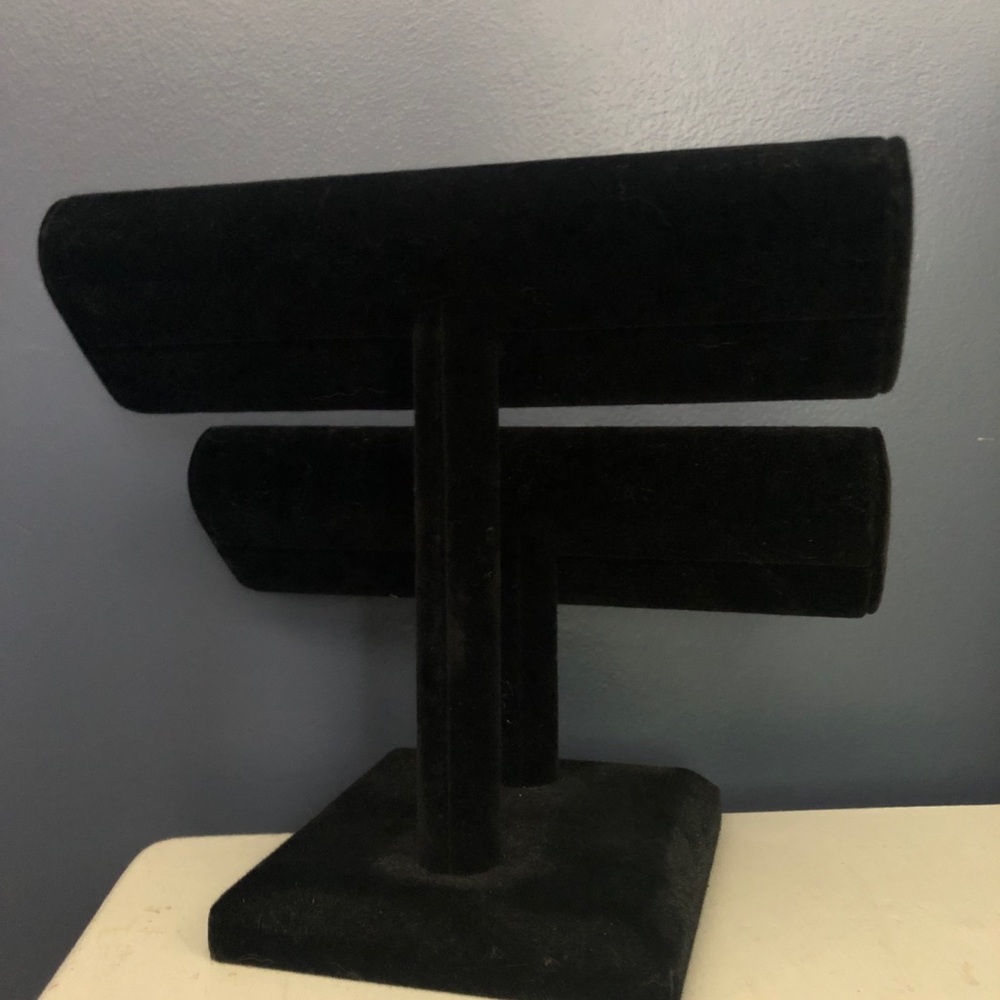 Black velvet bracelet display